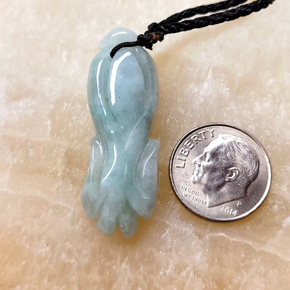 Certified Jadeite Hand Carved Cabbage Pendant NWT - Picture 5 of 7